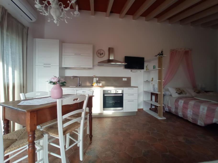 فيلا La Casina Di Campagna Tra Cecina E Bibbona المظهر الخارجي الصورة