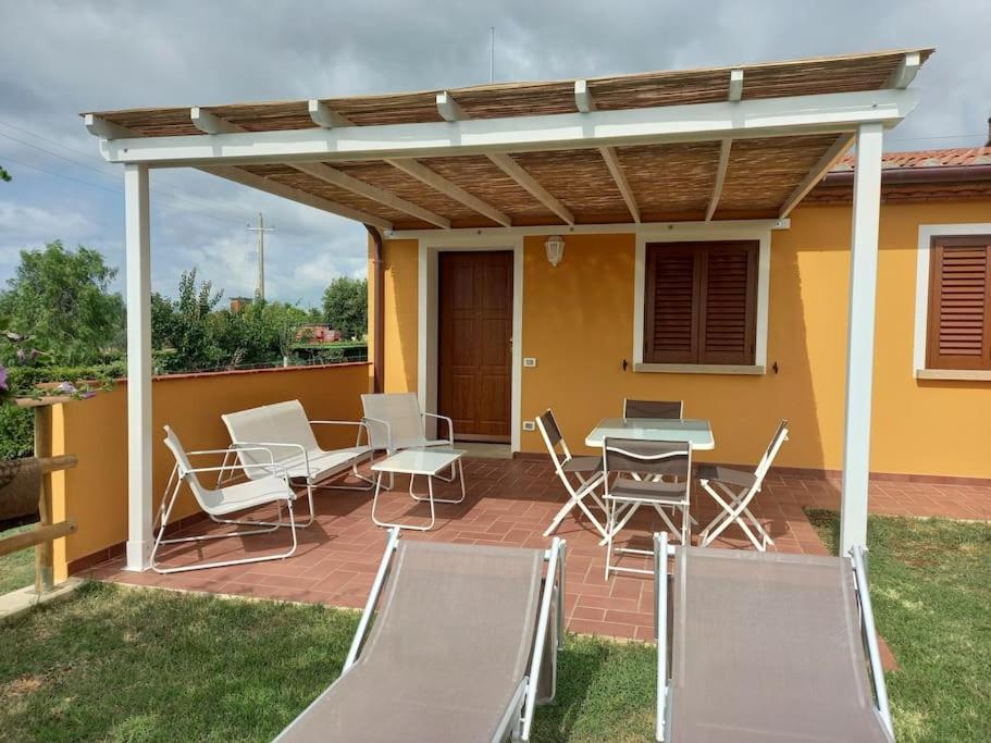 فيلا La Casina Di Campagna Tra Cecina E Bibbona المظهر الخارجي الصورة